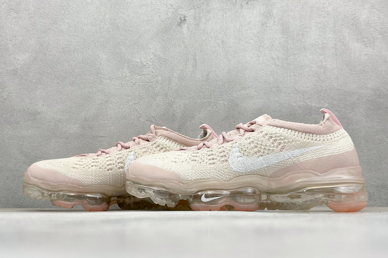 Nk Vapormax 2023 Flyknit 飞织透气休闲全掌大气垫跑鞋 DV6840-101