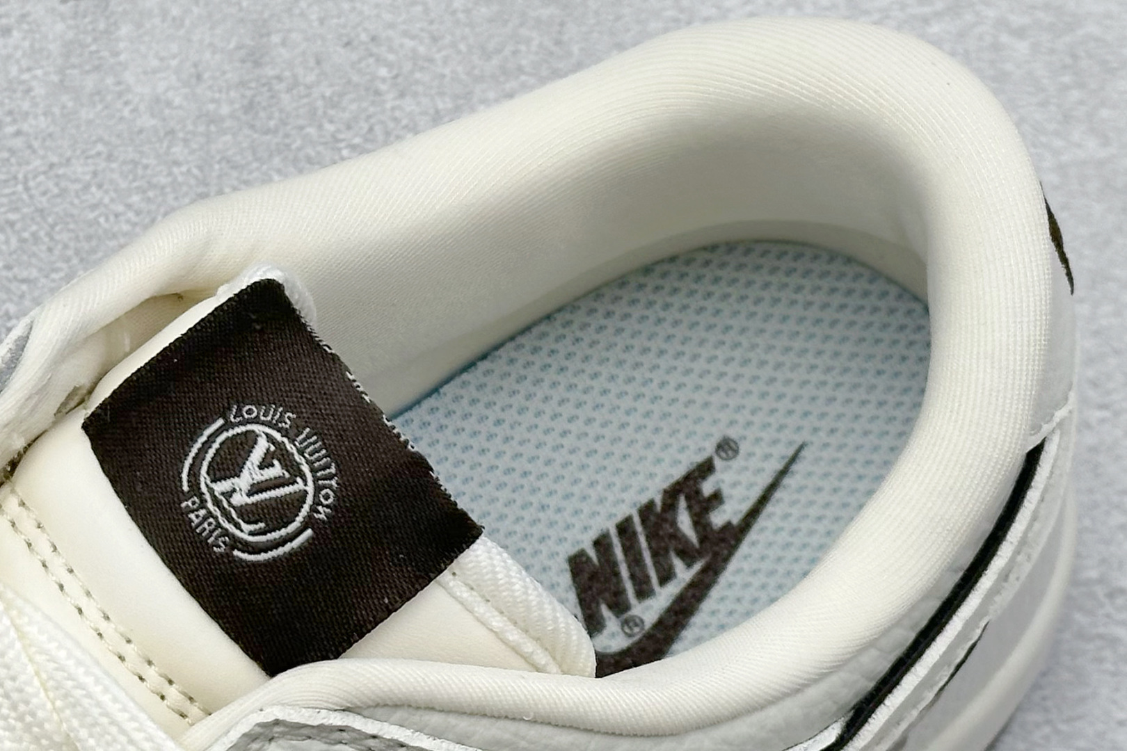 SC版Nike SB Dunk Low 三方联名 白咖啡 高端定制 低帮休闲板鞋 SC0601-456