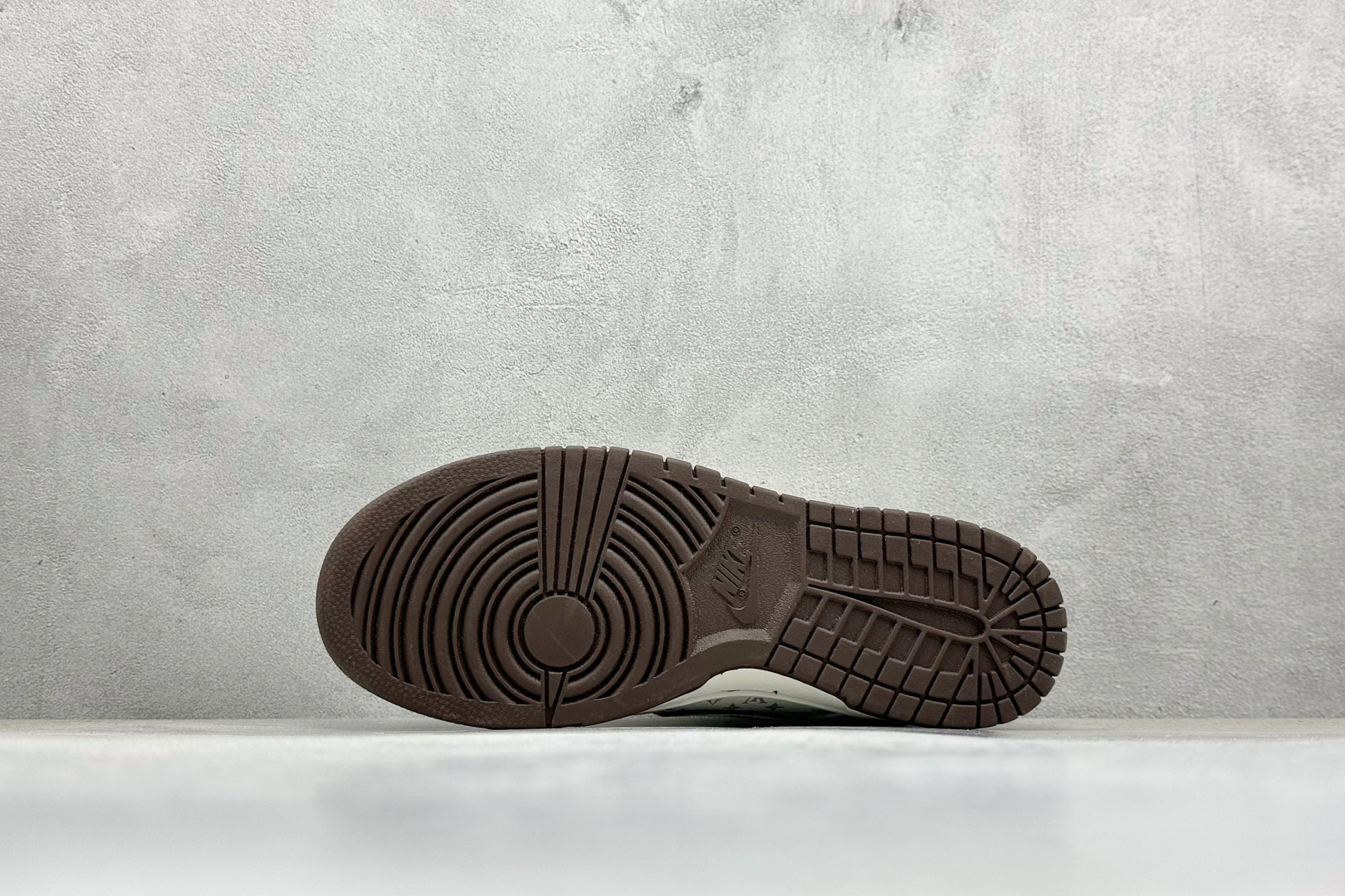 SC版Nike SB Dunk Low 三方联名 白咖啡 高端定制 低帮休闲板鞋 SC0601-456