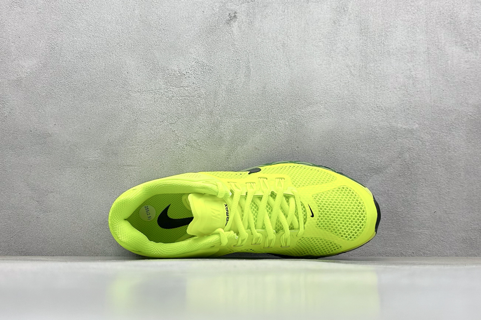 Nike Air Max 2013 舒适时尚耐磨透气 低帮跑步鞋 HF3660-700