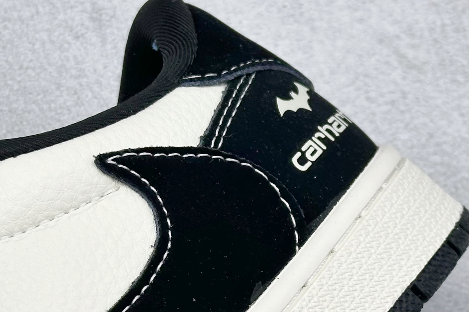 Travis Scott x Fragment Design x Jordan Air Jordan 1 Low SP “蝙蝠侠LOGO” XB1979-008