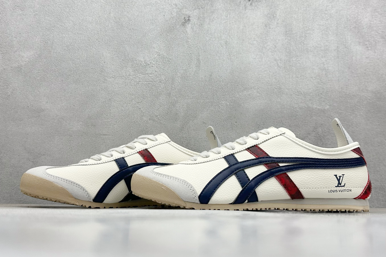 Onitsuka Tiger Mexico 66 Paraty x Louis Vuitt百搭单品 板鞋 DL408-145