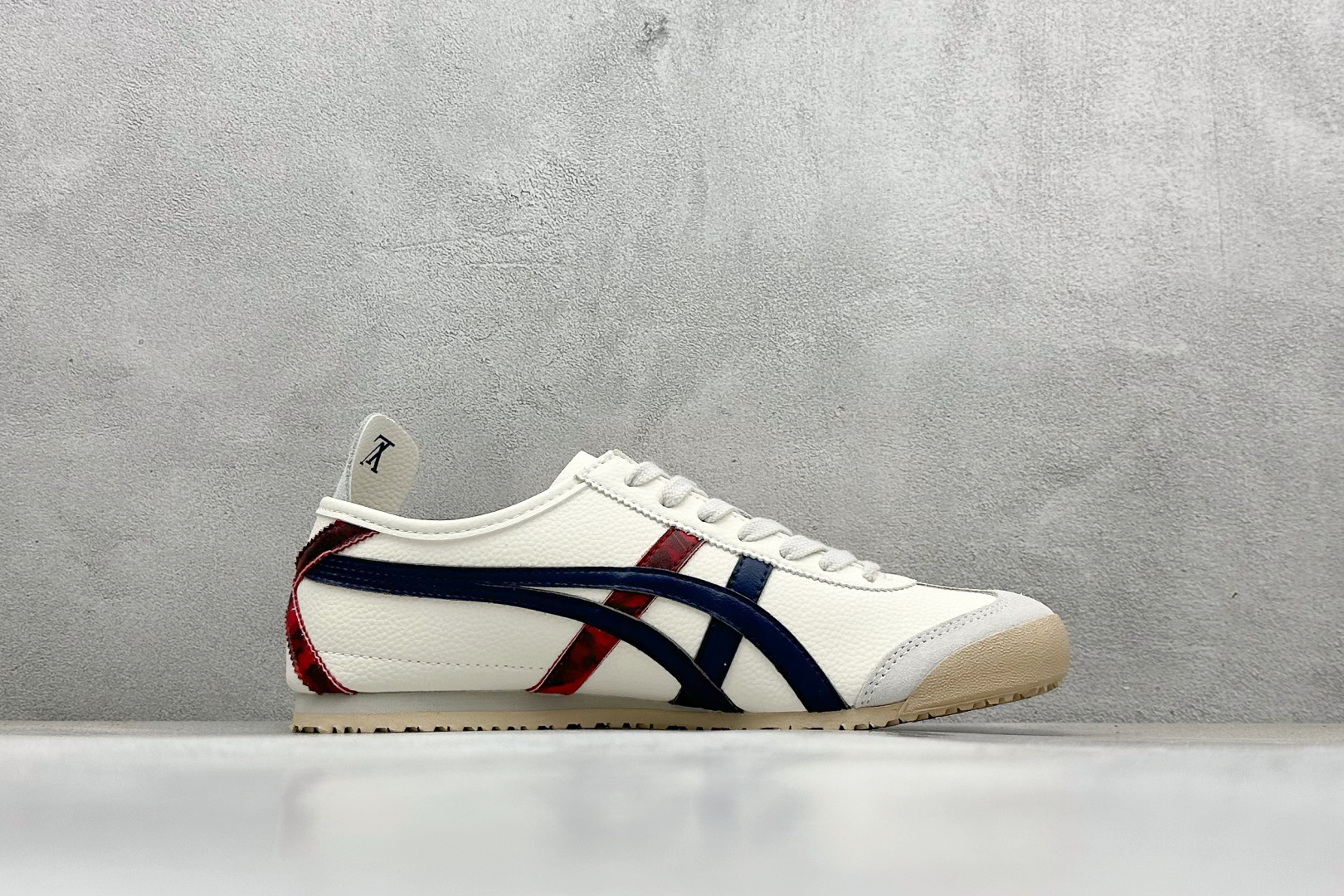 Onitsuka Tiger Mexico 66 Paraty x Louis Vuitt百搭单品 板鞋 DL408-145