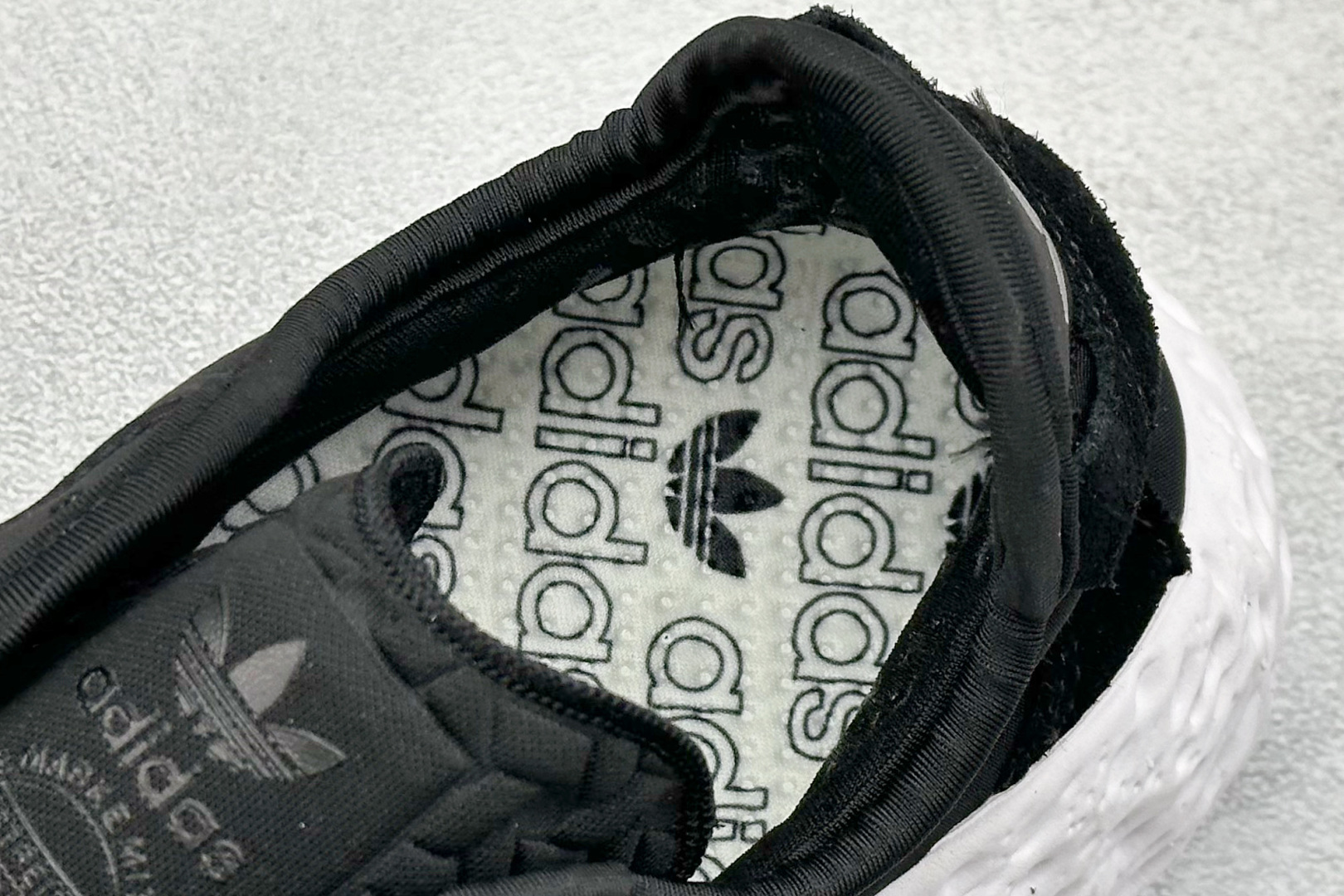 Adidoriginals Zponge 舒适百搭防滑耐磨 低帮跑步鞋 JQ2547