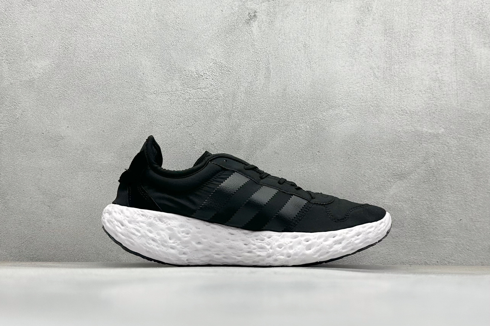 Adidoriginals Zponge 舒适百搭防滑耐磨 低帮跑步鞋 JQ2547