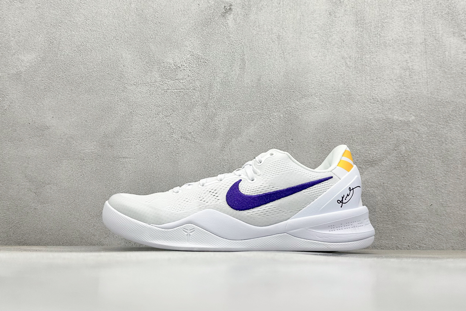  
纯原Nk Kobe VIII Protro 科比8代 男子实战篮球鞋
#PROTRO复刻版开发货品