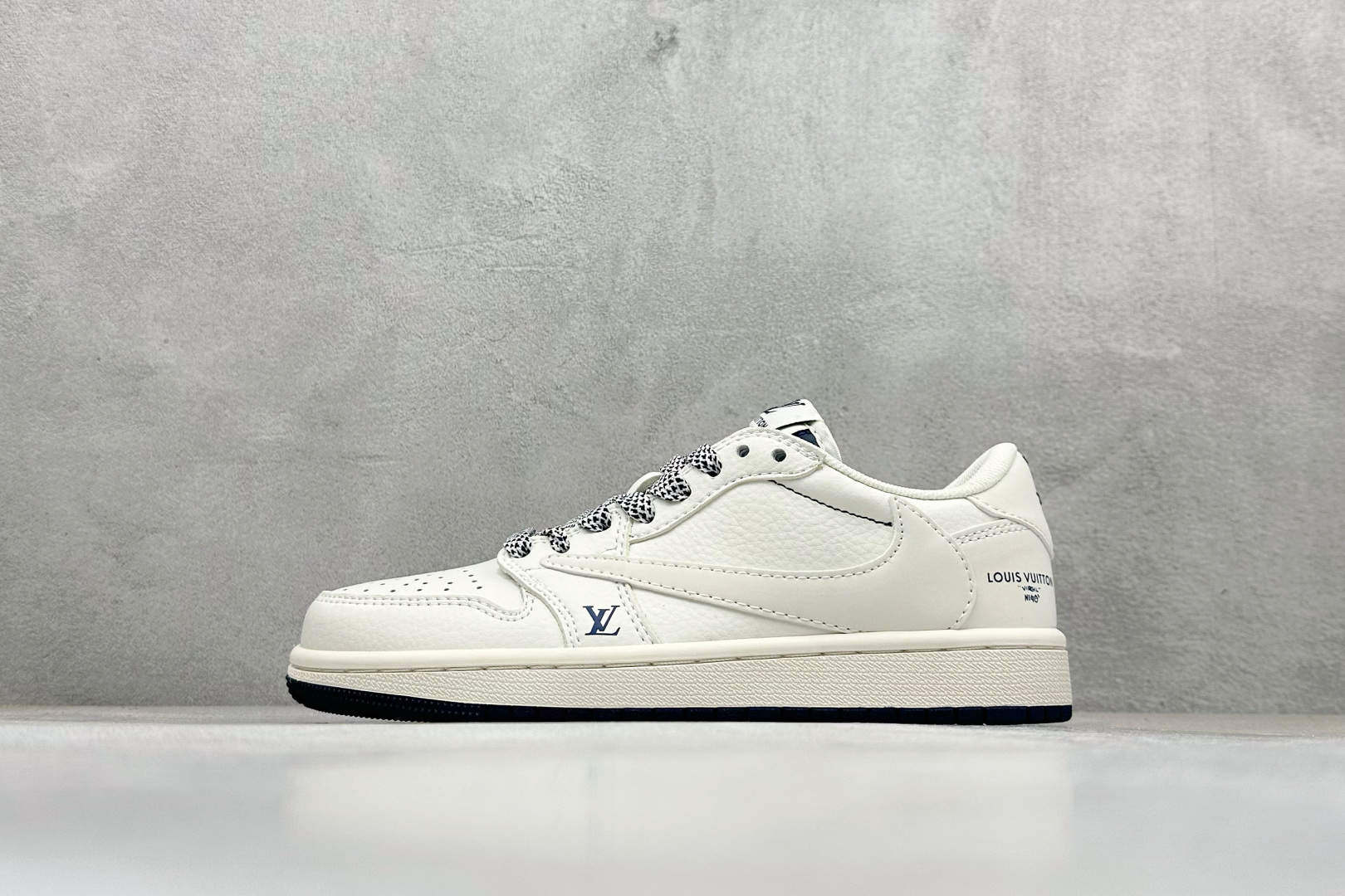 Travis Scott x Fragment Design x Jordan Air Jordan 1 Low SP “LV联名——米蓝底” XZ1268-003