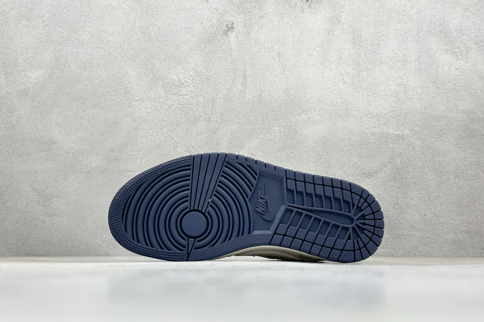 Travis Scott x Fragment Design x Jordan Air Jordan 1 Low SP “LV联名——米蓝底” XZ1268-003