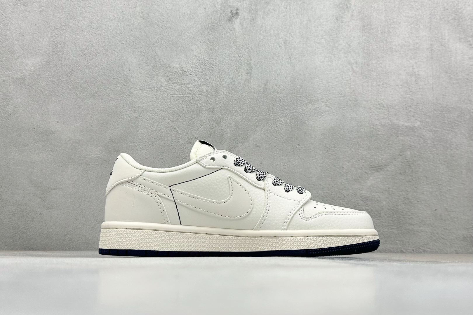 Travis Scott x Fragment Design x Jordan Air Jordan 1 Low SP “LV联名——米蓝底” XZ1268-003