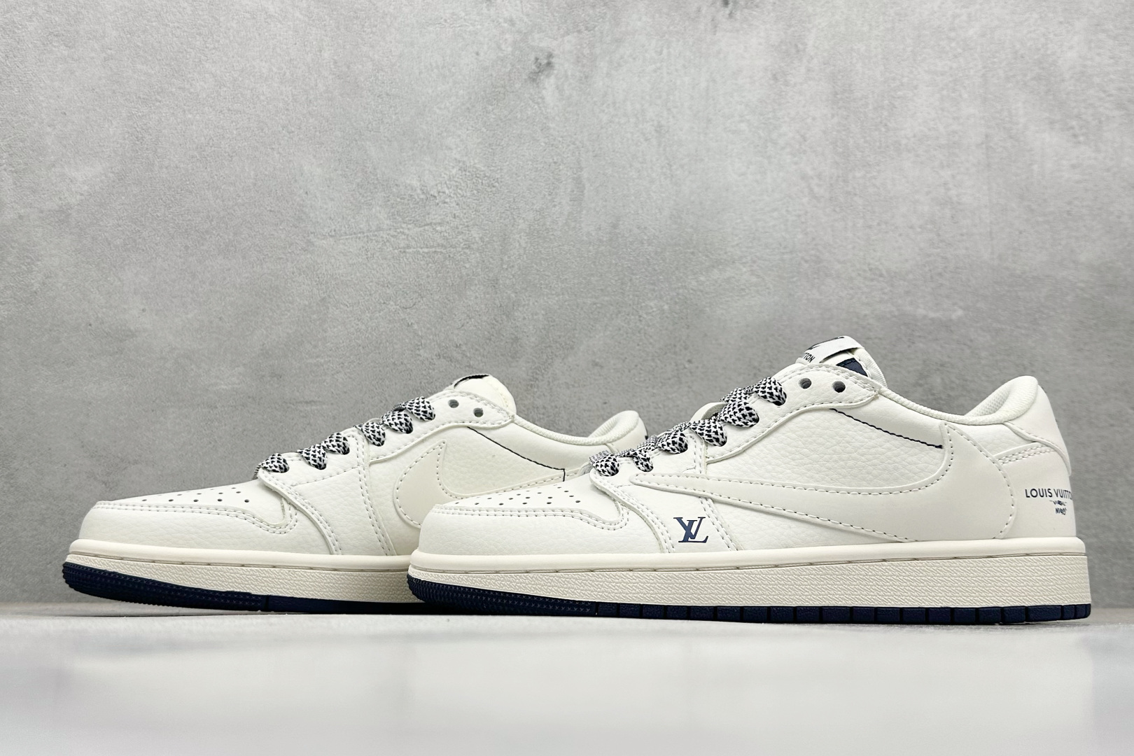 Travis Scott x Fragment Design x Jordan Air Jordan 1 Low SP “LV联名——米蓝底” XZ1268-003