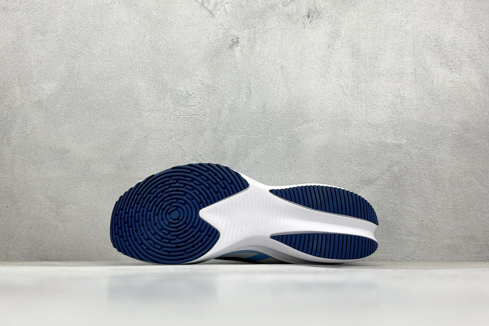 NIKE ZOOM PLUS 全新跑鞋 CK4318-159