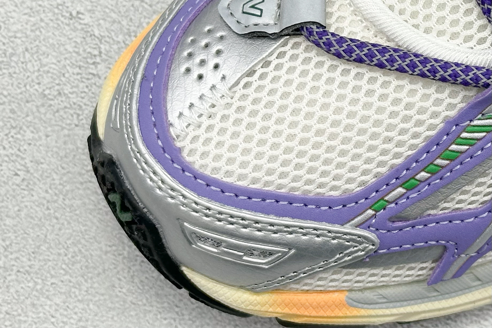 New Balance M1906R系列 复古老爹防滑耐磨低帮跑步鞋 M1906ADA