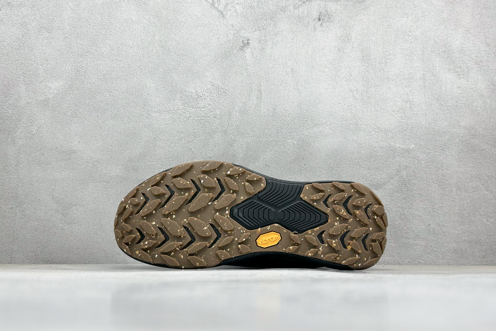 HOKA ONE ONE PROJECT TRANSPORT 黑色 1162850-CRBN