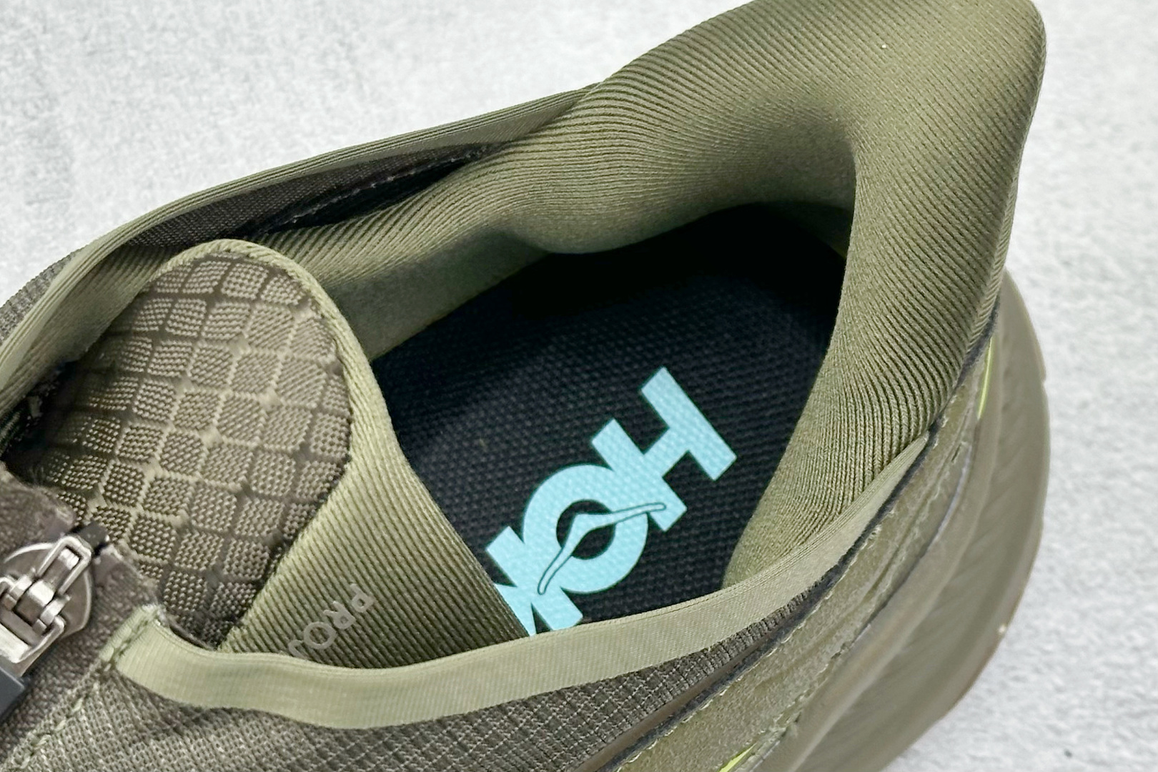 HOKA ONE ONE PROJECT TRANSPORT 橄榄绿 1162850-DTQ