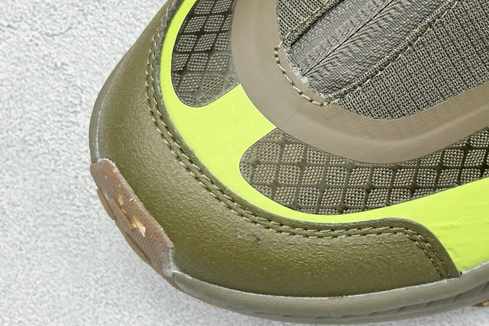 HOKA ONE ONE PROJECT TRANSPORT 橄榄绿 1162850-DTQ