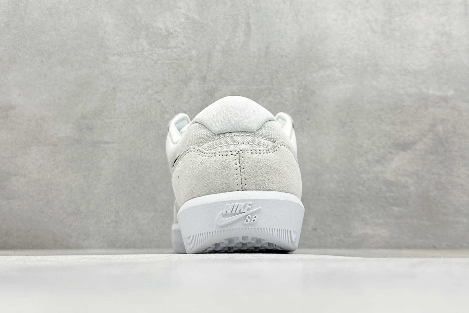 FS版 Nike SB Force 58 硫化杯底 传统篮球风格 Nike SB Force 58 男/女滑板鞋 CZ2959-003