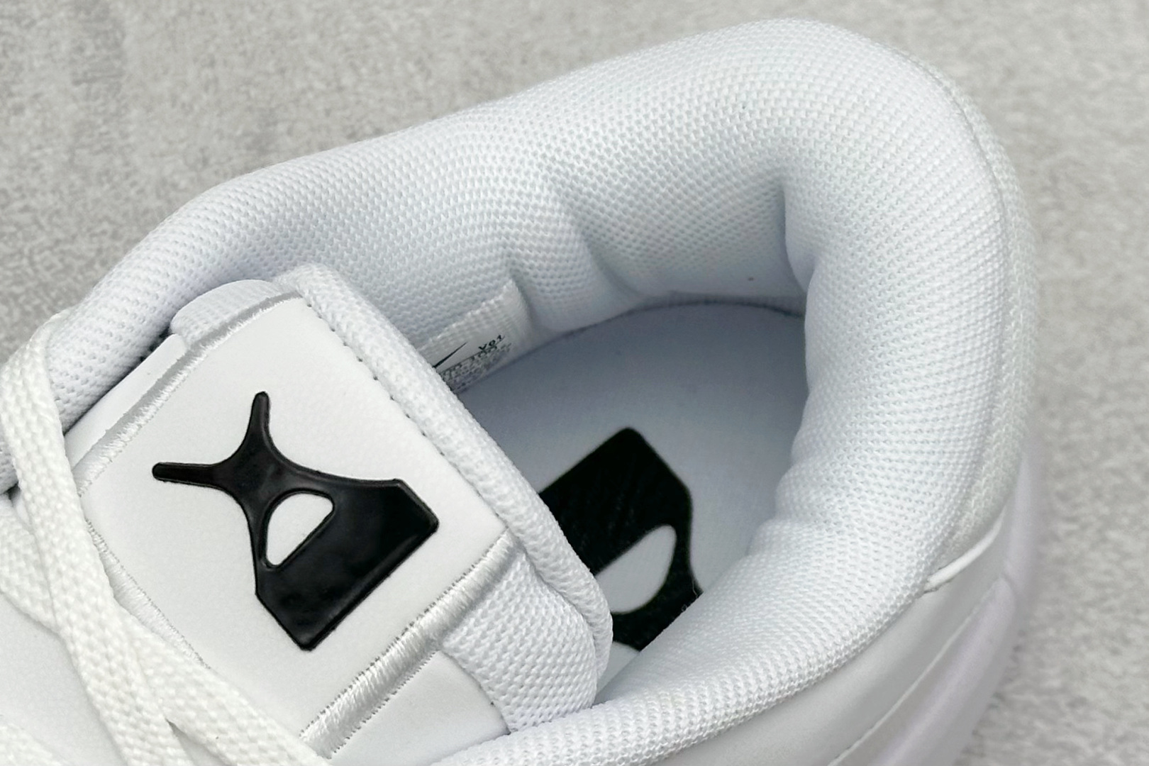 GJR版 Nike A'One 舒适百搭防滑耐磨低帮篮球鞋 HQ8500-100