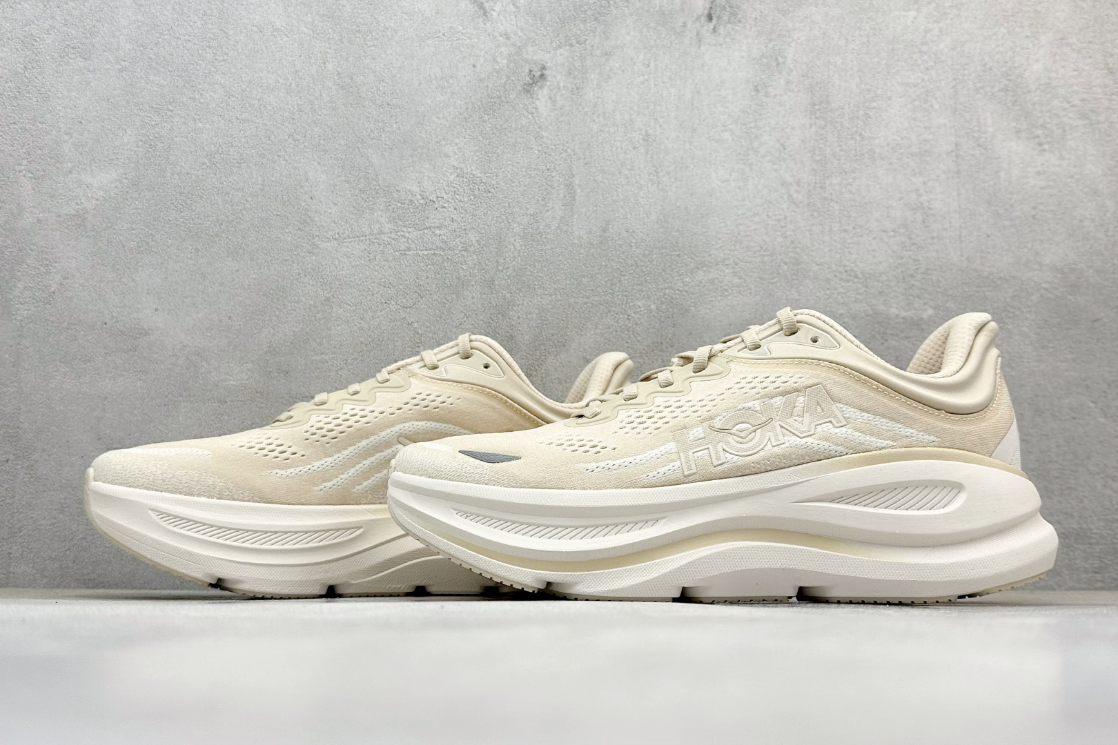 放店私
RS版HOKA ONE ONE Bondi 9 舒适防滑耐磨低帮休闲跑步鞋 

货号：/OLT