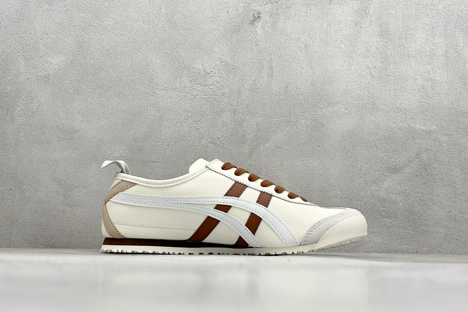 Onitsuka Tiger Mexico 66 Paraty 百搭单品 板鞋 DL408-137