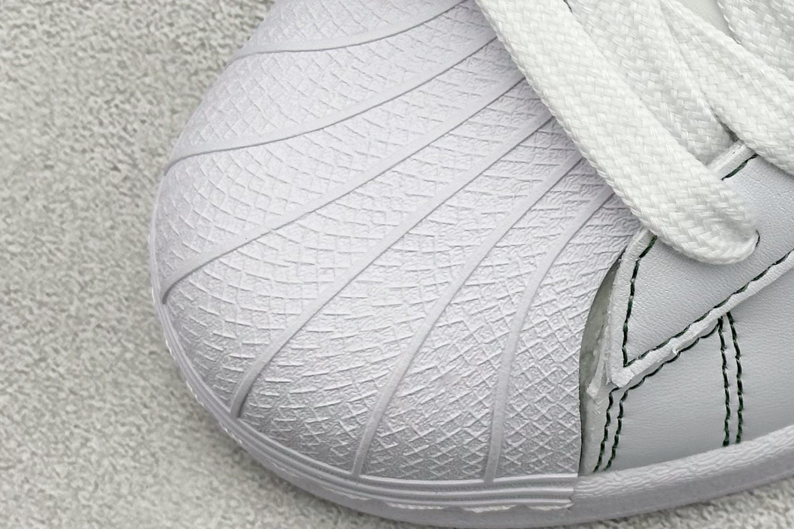 AD Originals Superstar x MLB 白绿 BZ2535