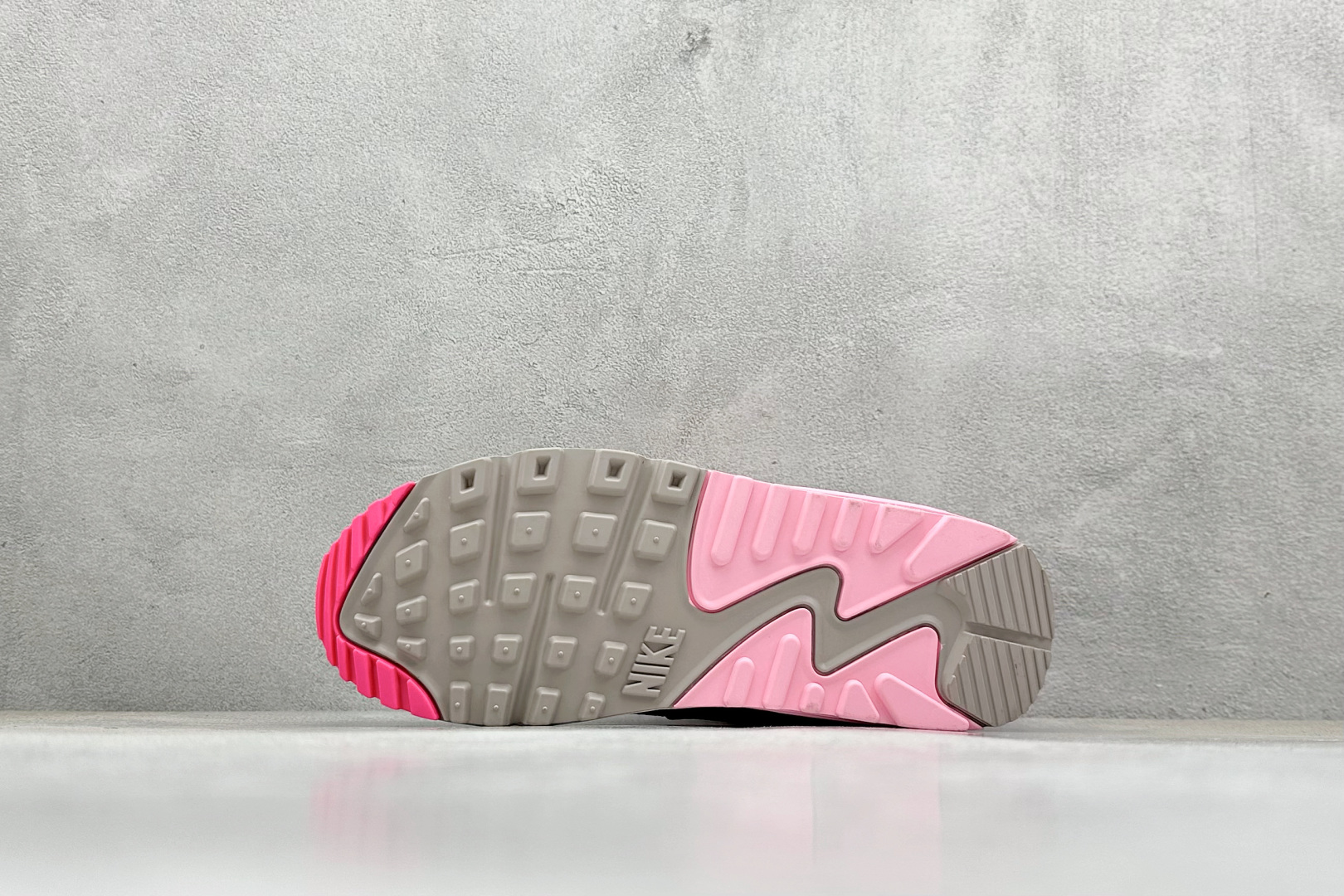 180 NK Air MAX 90 气垫复古减震跑步鞋 DM3051-100
