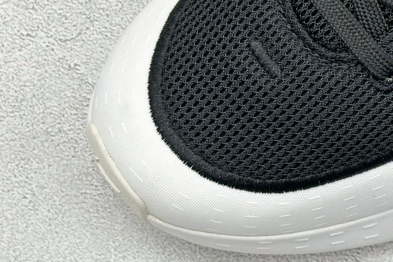 Nike Uplift 潮流舒适 织物防滑耐磨 低帮跑步鞋 IB2765-100