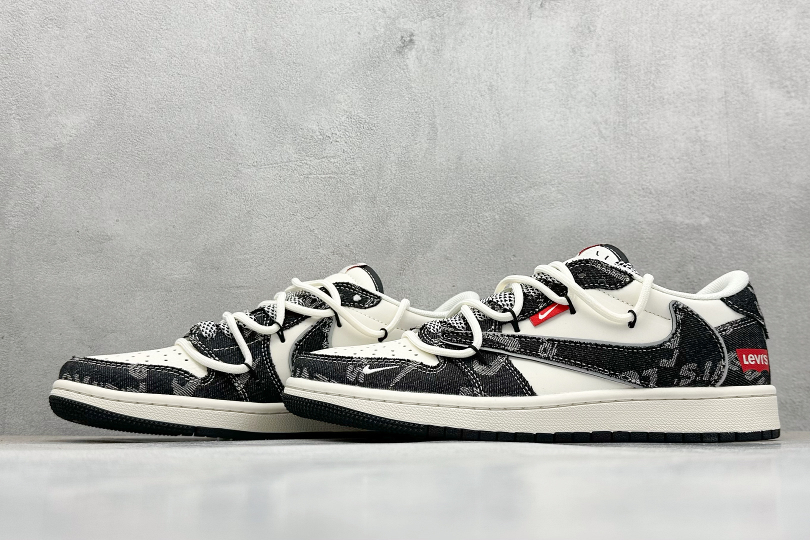Travis Scott x Fragment Design x Jordan Air Jordan 1 Low SP 李维斯联名——“米白黑帆布绑带” HT5088-600