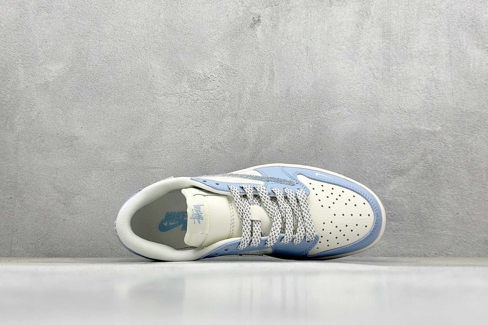 Travis Scott x Nike Air Jordan 1 Low x Stussy Air Jordan 1 Low 反转蓝白小勾满天星倒钩 HS8068-037