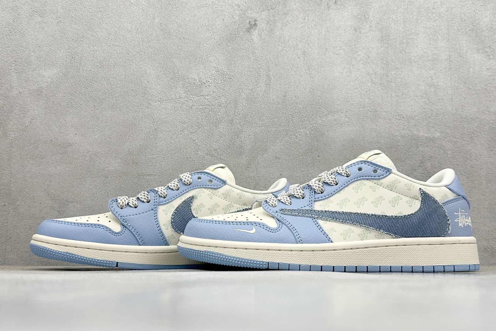 Travis Scott x Nike Air Jordan 1 Low x Stussy Air Jordan 1 Low 反转蓝白小勾满天星倒钩 HS8068-037