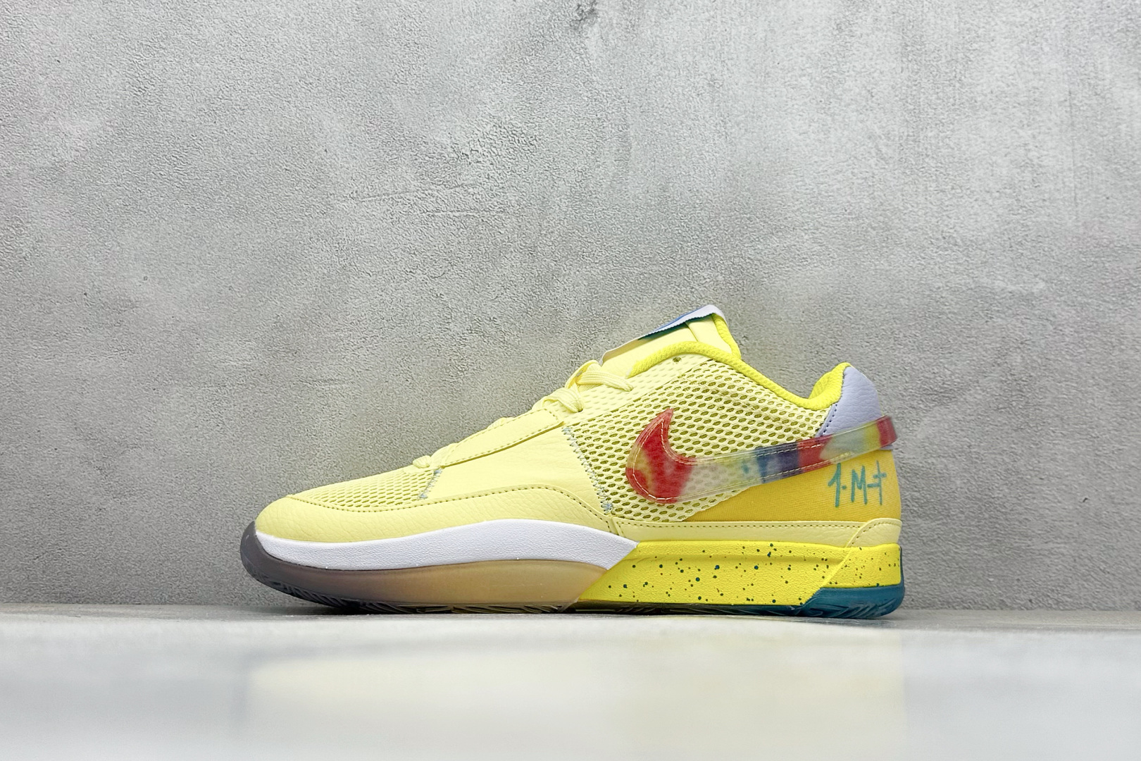 福利特价 
NIKE JA 1 EP 莫兰特运动休闲篮球鞋

货号  FV1288-001
尺码：36-