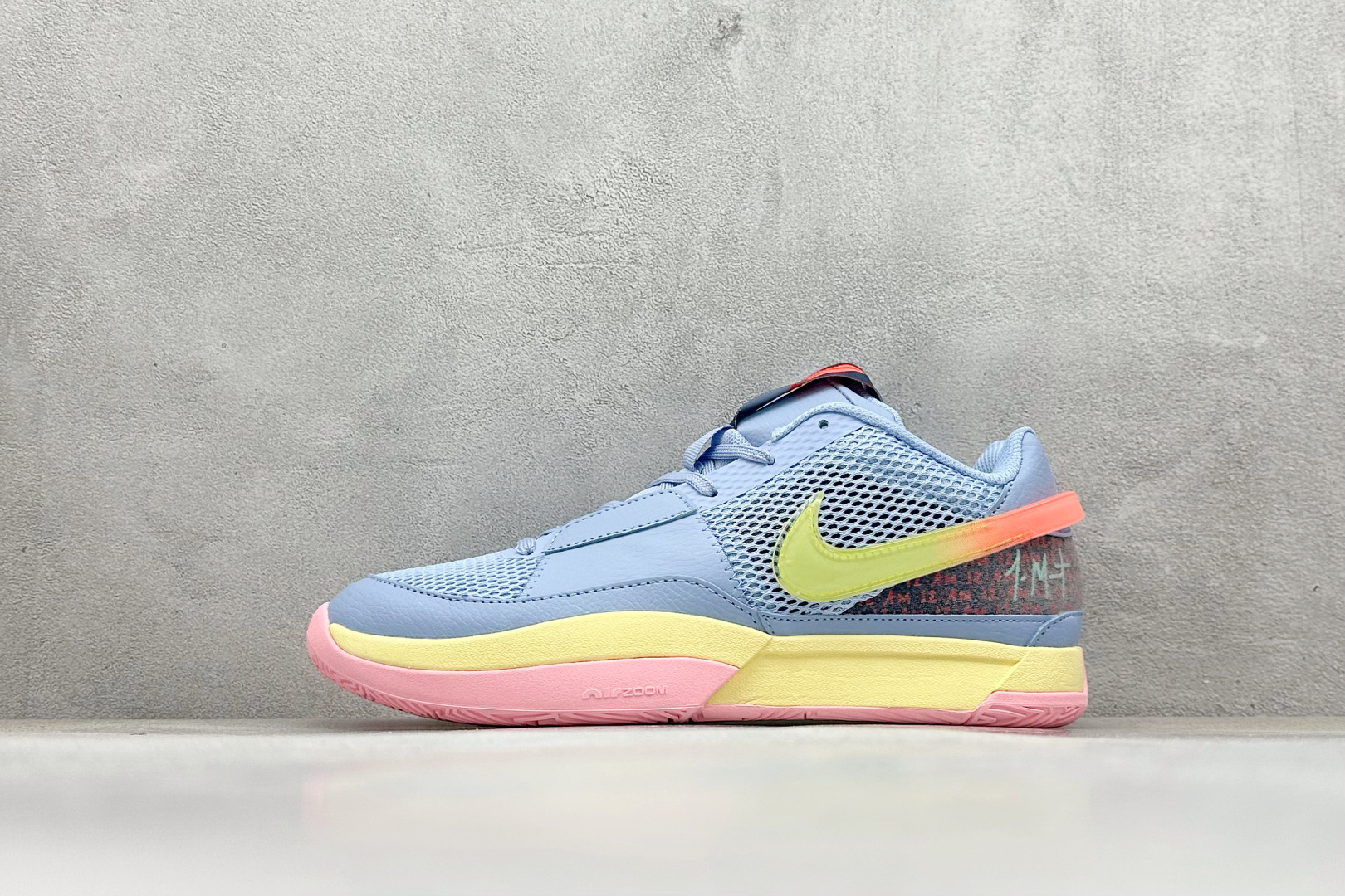 福利特价 
NIKE JA 1 EP 莫兰特运动休闲篮球鞋

货号  FV1288-001
尺码：36-