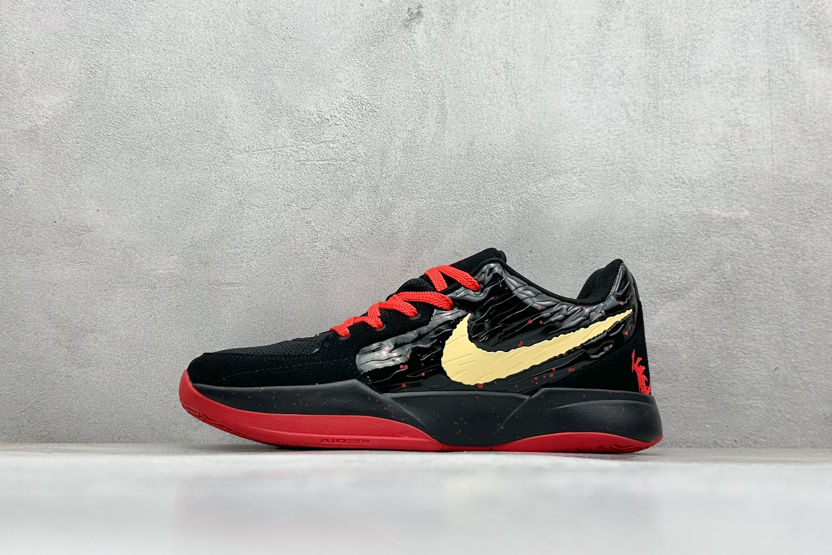 福利特价 
NIKE JA 2 XMAS PE EP 莫兰特运动休闲篮球鞋

货号  FD7327 10
