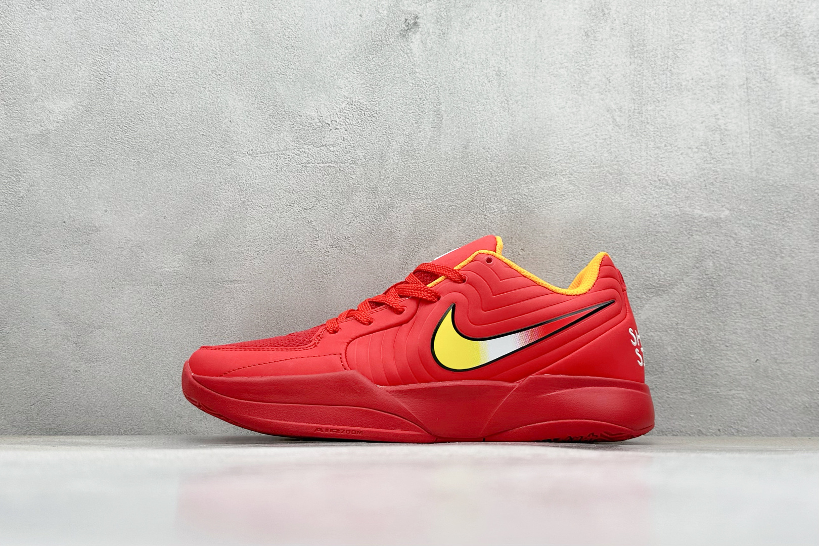 福利特价 
NIKE JA 2 XMAS PE EP 莫兰特运动休闲篮球鞋

货号  FD7327 10