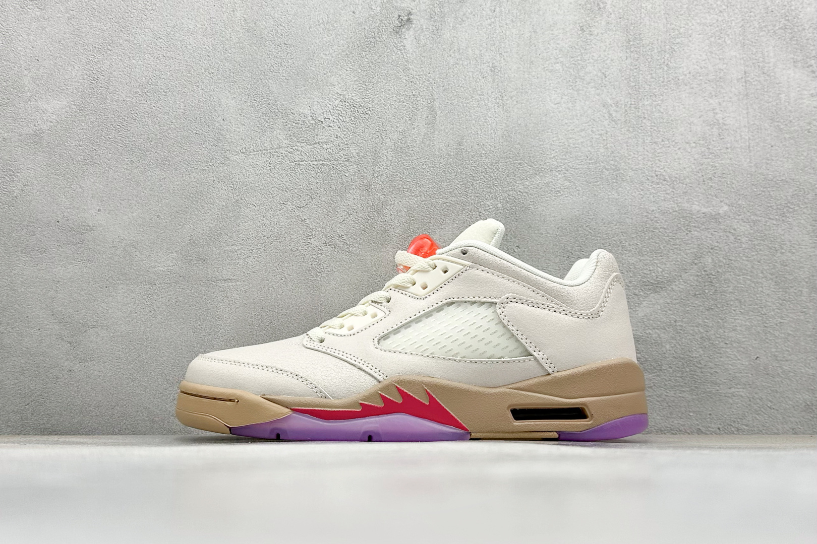 
Air Jordan 5 Low Peanut Butter Jelly AJ5 乔5花生酱
#将国