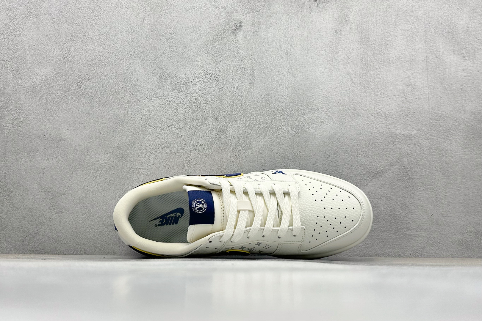 SC版Nike SB Dunk Low 三方联名 白蓝金 高端定制 低帮休闲板鞋 SC0601-457