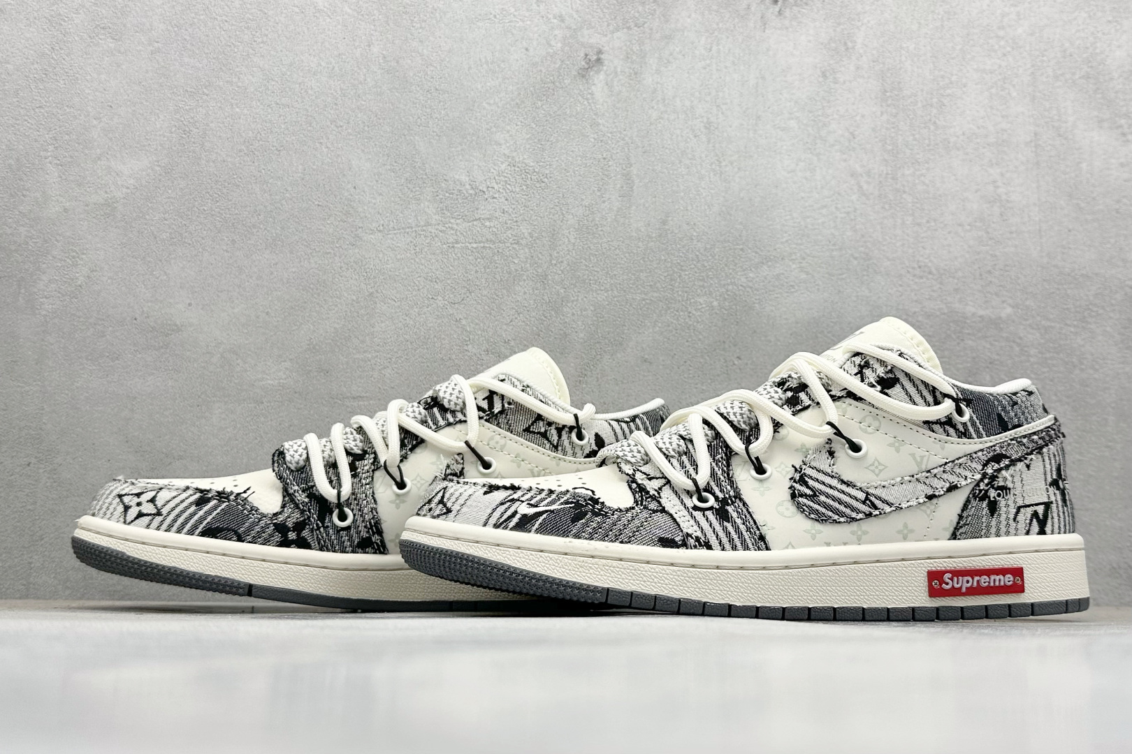 XC版Air Jordan 1 Low AJ1 乔1 LV联名 灰花布抽绳 高端定制 低帮复古篮球鞋 YX5066-372