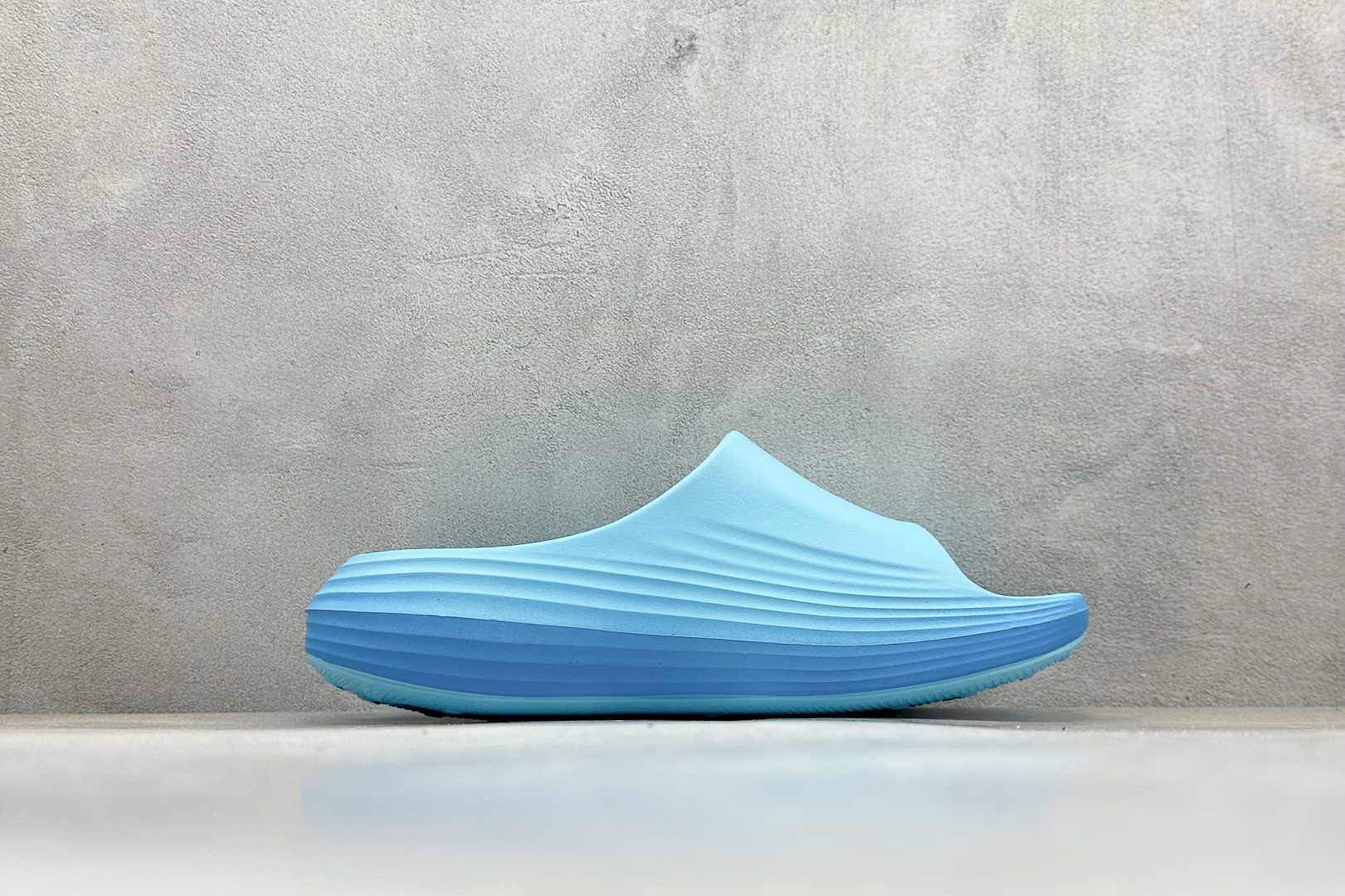Nike ReactX Rejuven8 Slide 耐克夏日穿搭凉鞋 HV4479-400