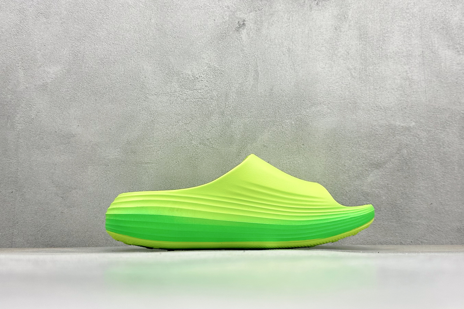 Nike ReactX Rejuven8 Slide 耐克夏日穿搭凉鞋 HV4479-301