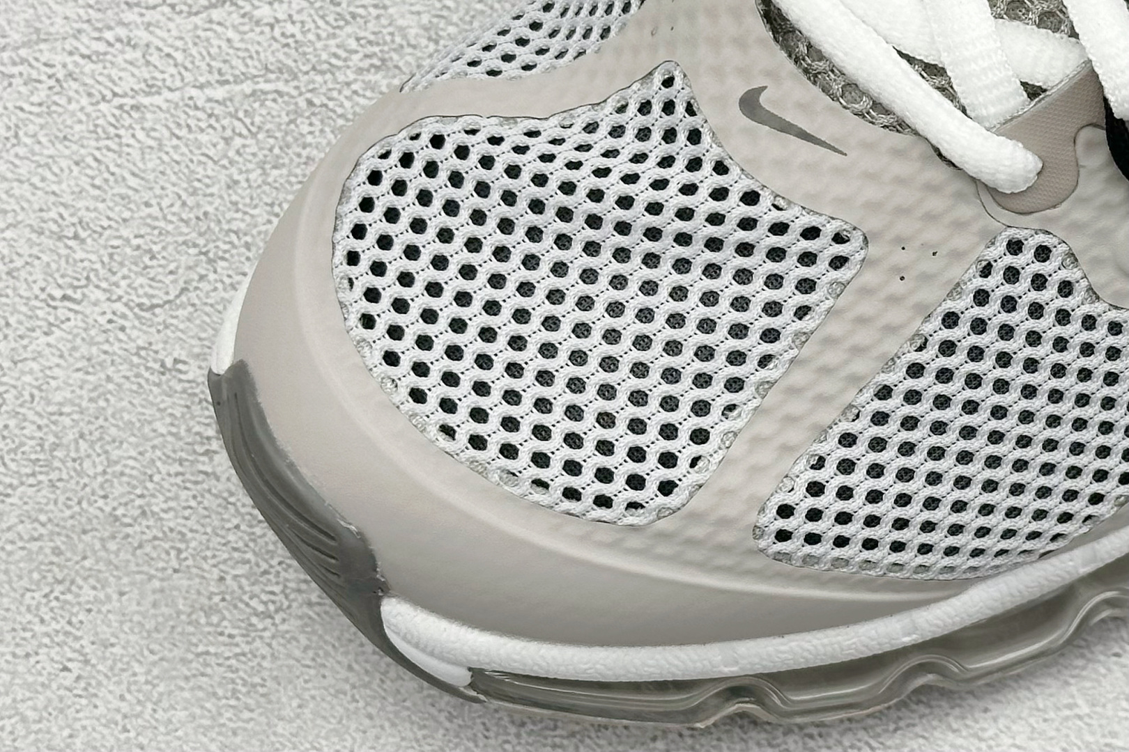 NIKE Air Max 2013 耐克复古透气网布 全掌气垫 缓震跑步鞋 FZ4140-025