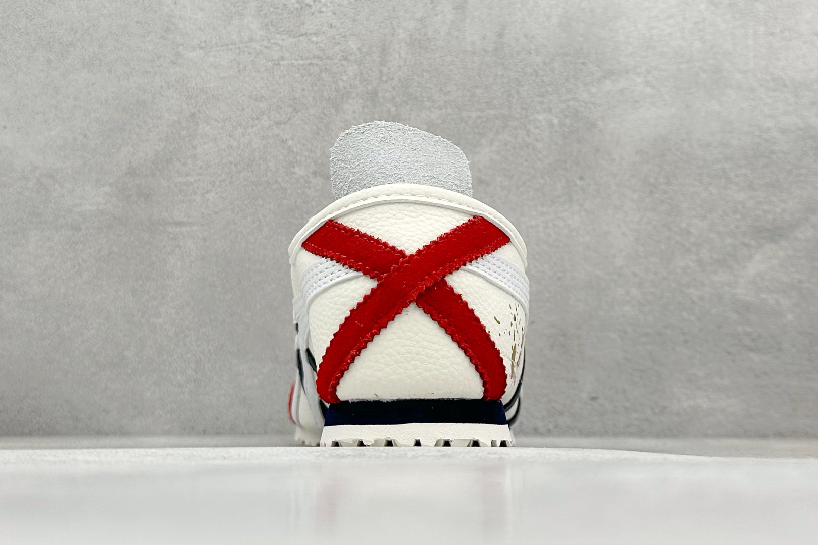 Onitsuka Tiger Mexico 66 Paraty x Louis Vuitt百搭单品 板鞋 DL408-138
