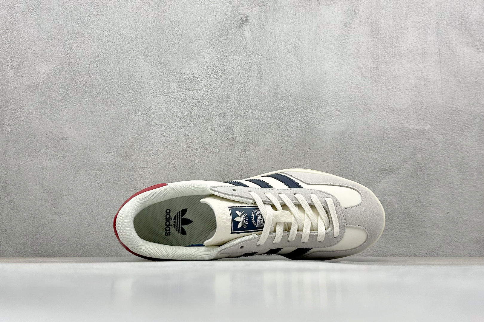 AdidOriginals Gazelle INdoor x GUCCI 灰白黑 三叶草休闲防滑耐磨低帮板鞋 DM1234-012