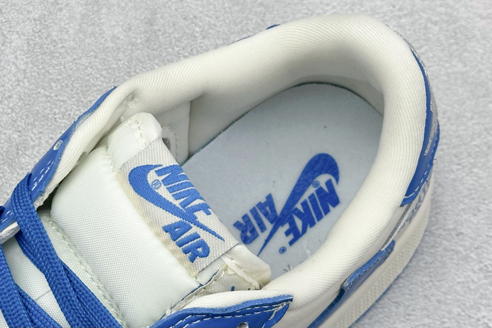 XC版Travis Scott x Nike Air Jordan 1 Low x The North Face 反转蓝白小勾倒钩 LD2025-033
