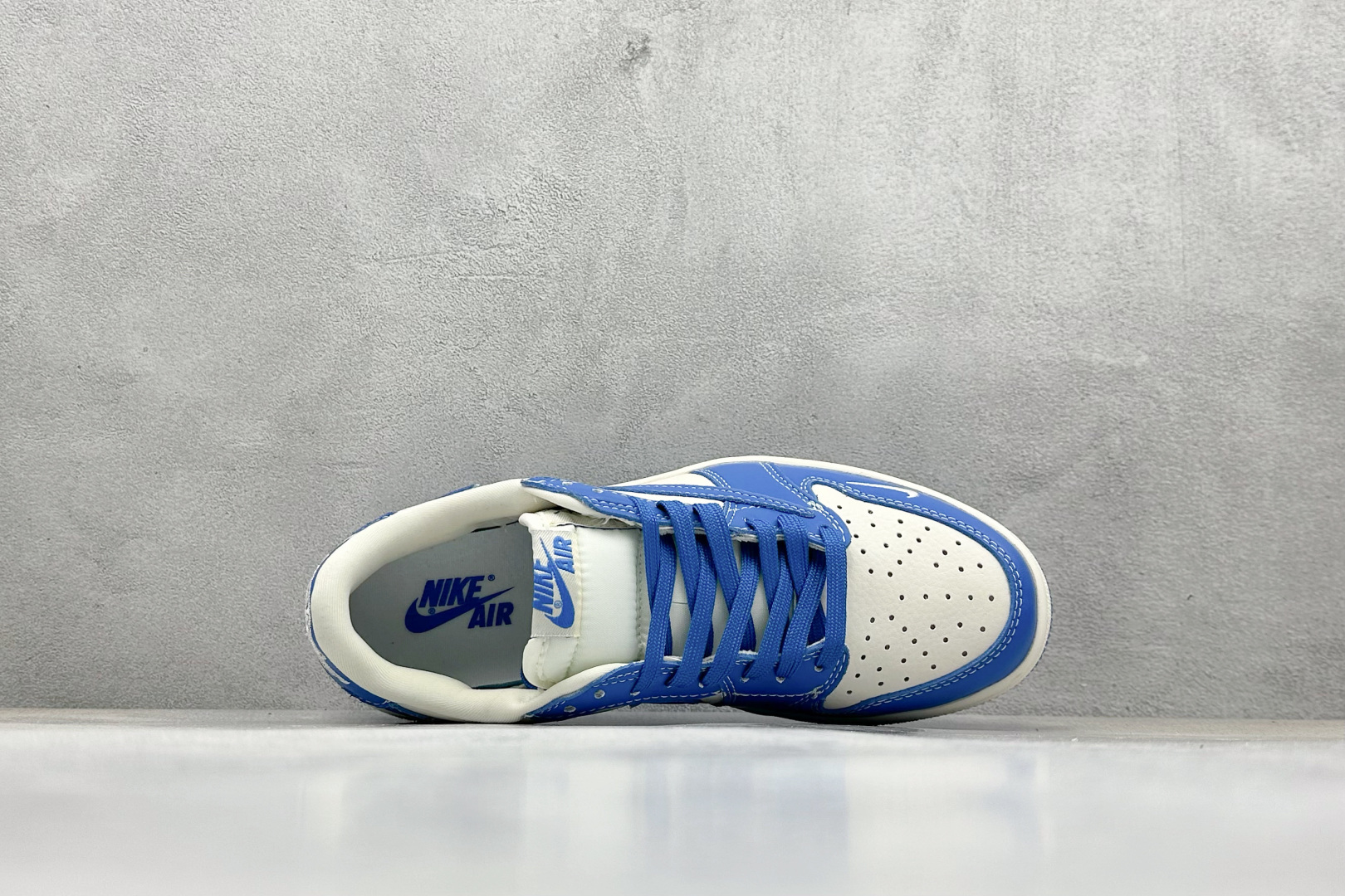 XC版Travis Scott x Nike Air Jordan 1 Low x The North Face 反转蓝白小勾倒钩 LD2025-033