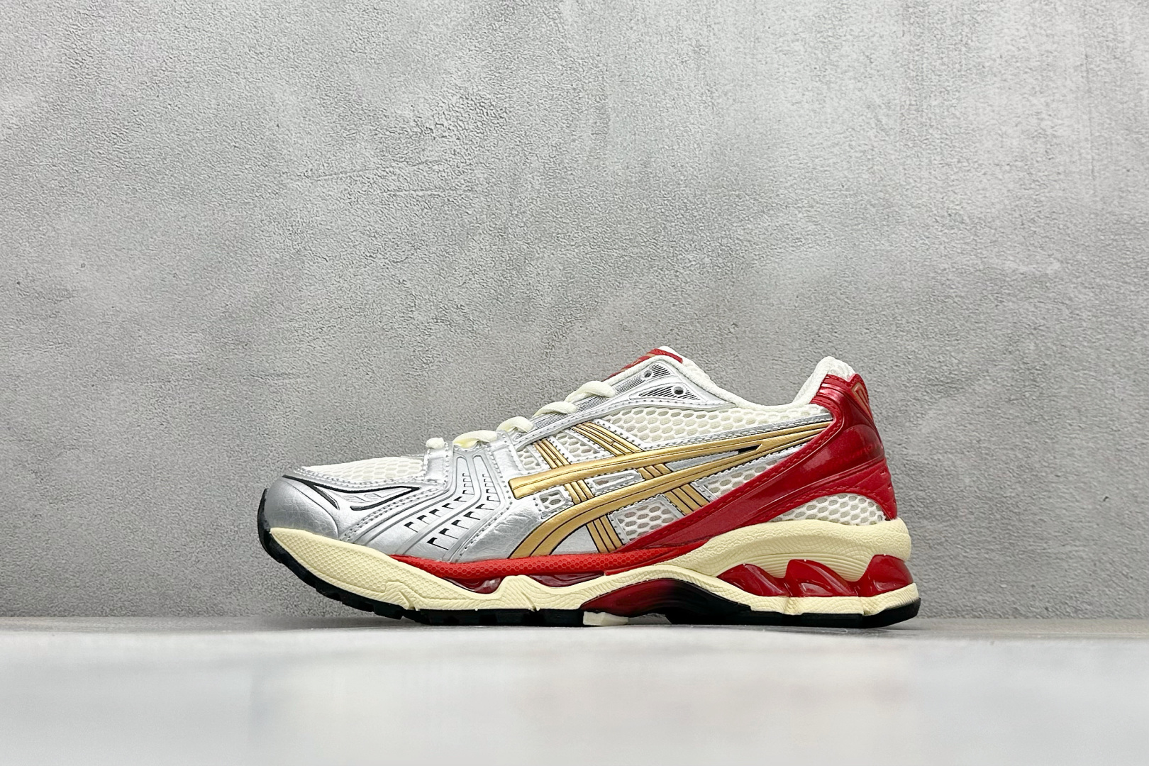 Asics Gel-Kayano 14 织物合成革 马拉松 潮流 复古 減震防滑耐磨 低帮 跑步鞋 白银红 1203A692-100