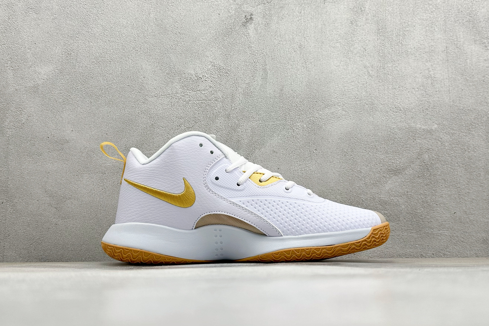 图片[2]-NIkE ZOOM HYPERSET 2 SE 篮球鞋 原鞋开发 全鞋底react科技缓震及能量反馈 上脚舒适回弹 绑带系统和后跟填充 使 hyerset拥有 更出色的鞋面包裹 独家私磨 支持实战 货号：FQ7070-104 尺码：36-46-选品中心