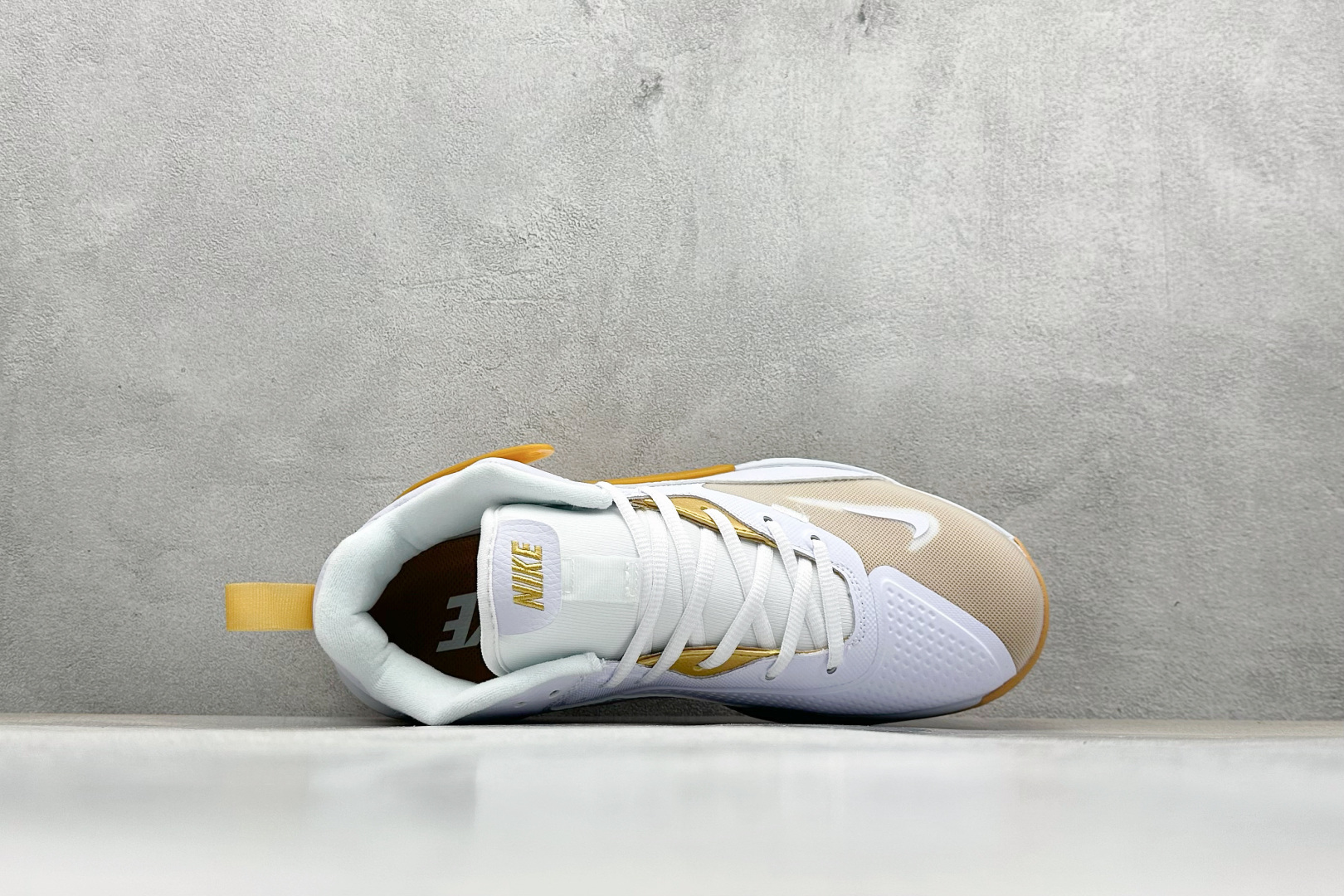 图片[3]-NIkE ZOOM HYPERSET 2 SE 篮球鞋 原鞋开发 全鞋底react科技缓震及能量反馈 上脚舒适回弹 绑带系统和后跟填充 使 hyerset拥有 更出色的鞋面包裹 独家私磨 支持实战 货号：FQ7070-104 尺码：36-46-选品中心