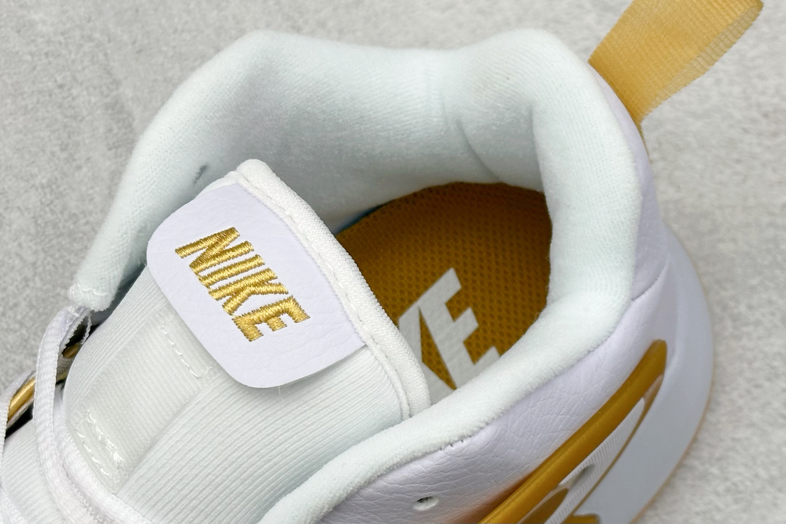 图片[8]-NIkE ZOOM HYPERSET 2 SE 篮球鞋 原鞋开发 全鞋底react科技缓震及能量反馈 上脚舒适回弹 绑带系统和后跟填充 使 hyerset拥有 更出色的鞋面包裹 独家私磨 支持实战 货号：FQ7070-104 尺码：36-46-选品中心