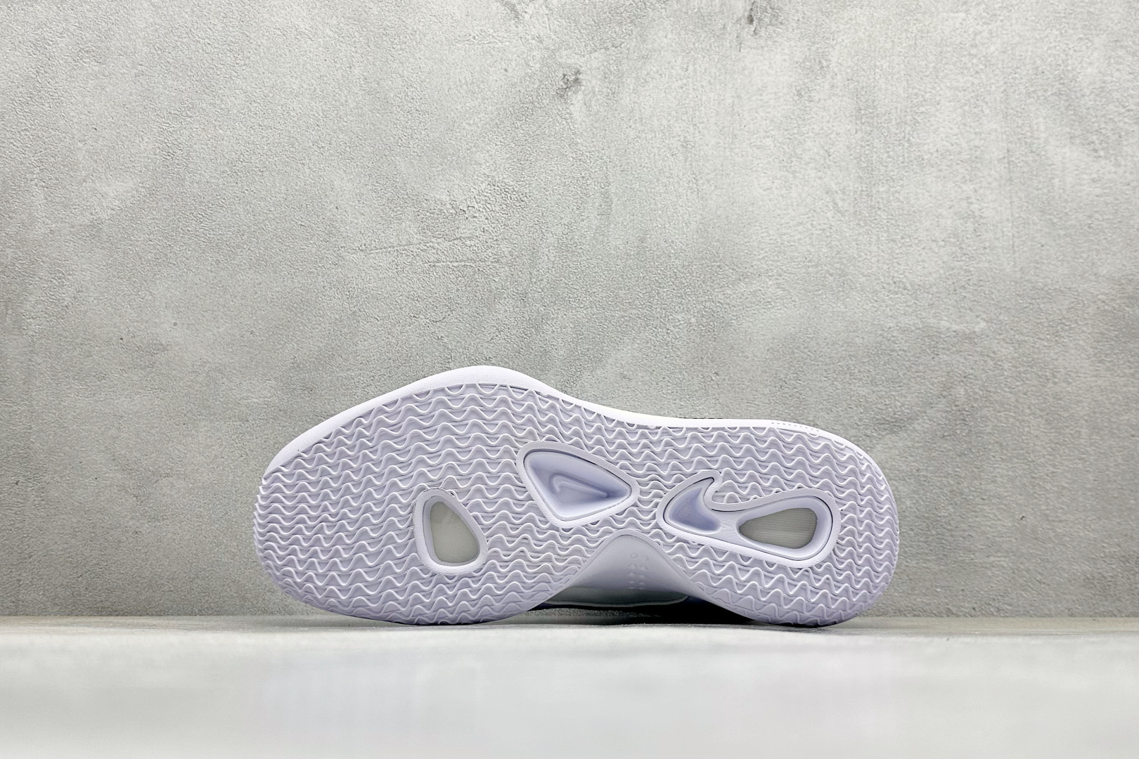 图片[4]-NIkE ZOOM HYPERSET 2 SE 篮球鞋 原鞋开发 全鞋底react科技缓震及能量反馈 上脚舒适回弹 绑带系统和后跟填充 使 hyerset拥有 更出色的鞋面包裹 独家私磨 支持实战 货号：FQ7070-101 尺码：36-46-选品中心