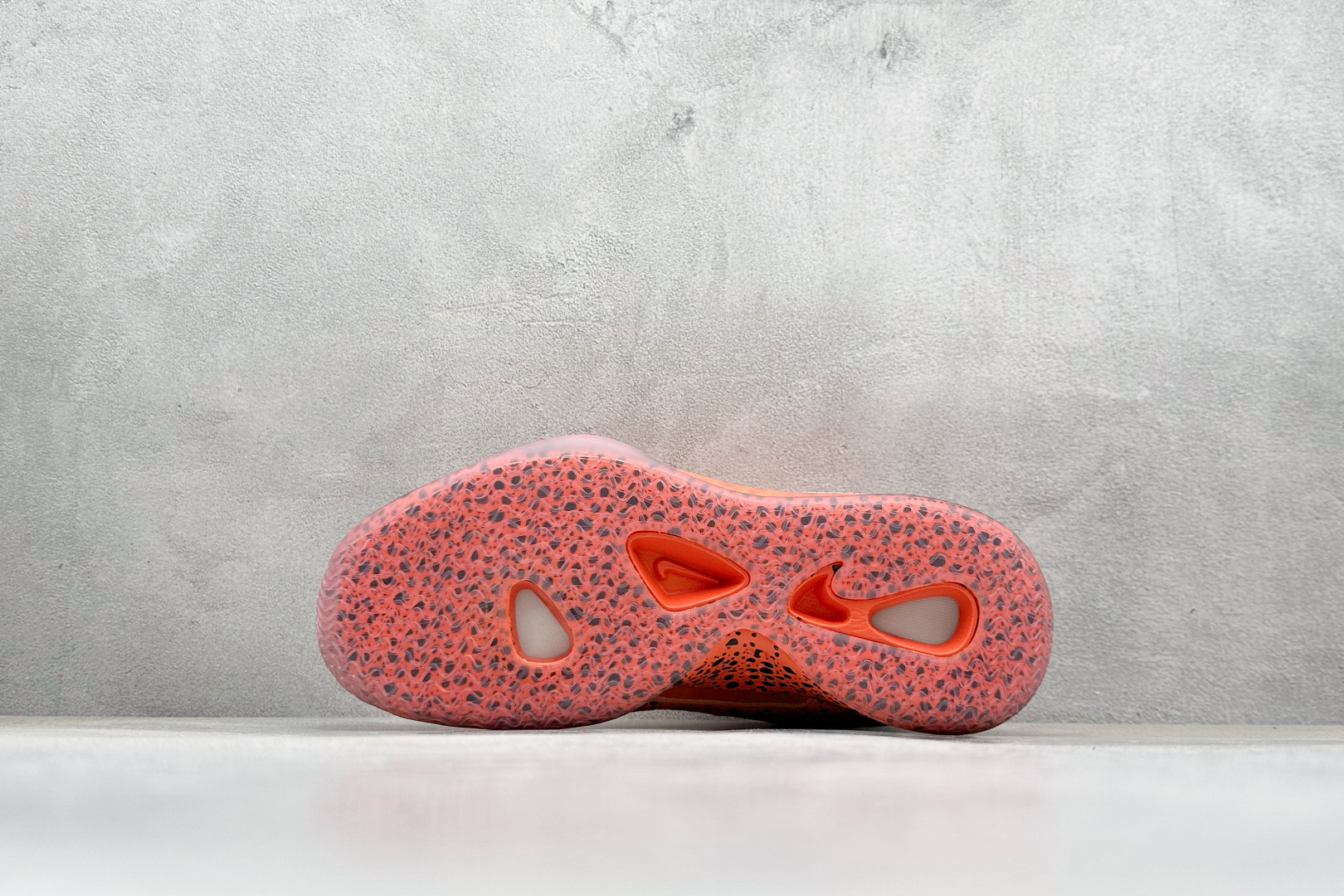 图片[4]-NIkE ZOOM HYPERSET 2 SE 篮球鞋 原鞋开发 全鞋底react科技缓震及能量反馈 上脚舒适回弹 绑带系统和后跟填充 使 hyerset拥有 更出色的鞋面包裹 独家私磨 支持实战 货号：FV3687-900 尺码：36-46-选品中心