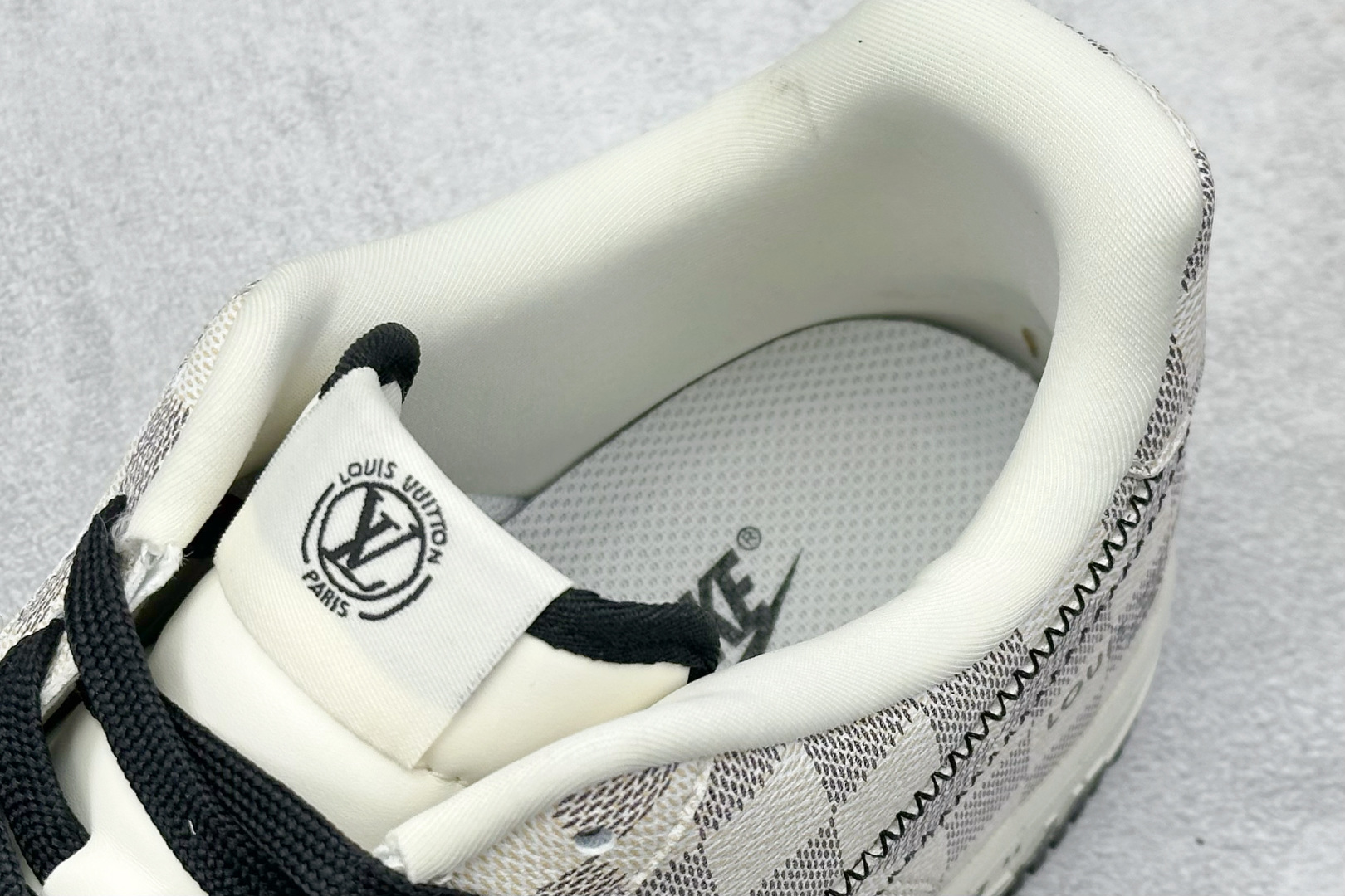 SC版Nike Air Force 1 Low 07 x Louis Vuitt格纹雾灰 SC0601-562